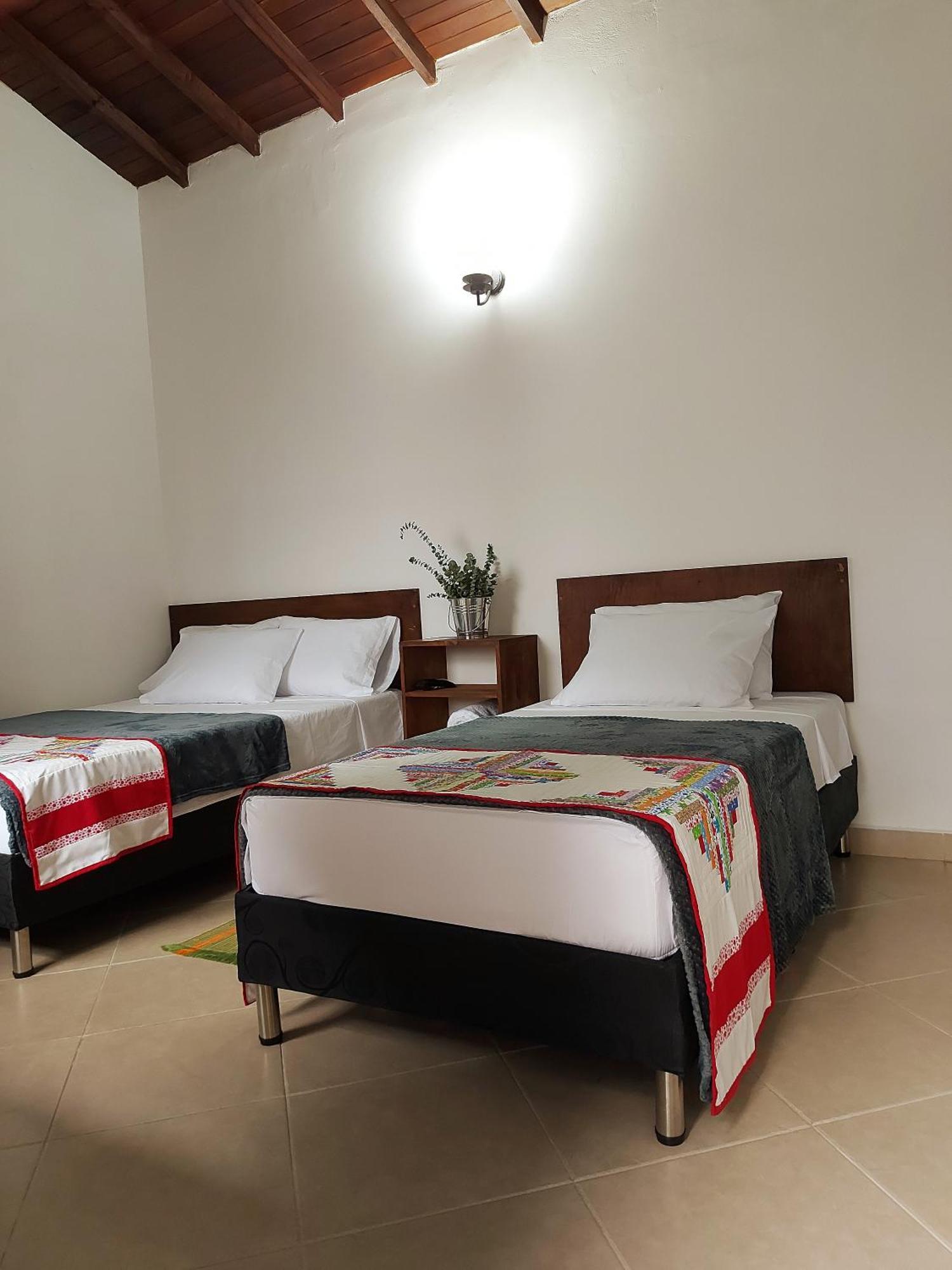Volarte Hostal Хардин Екстериор снимка